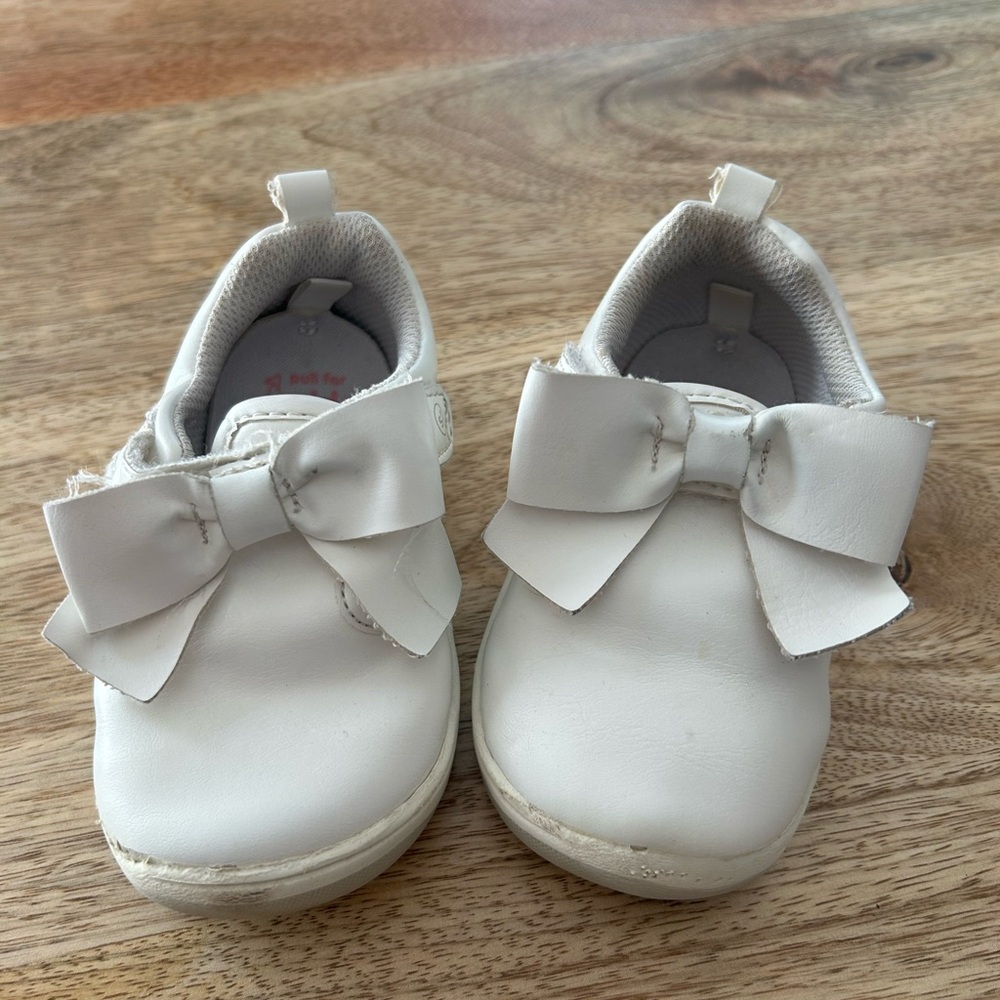 Kamik White Casual Shoes